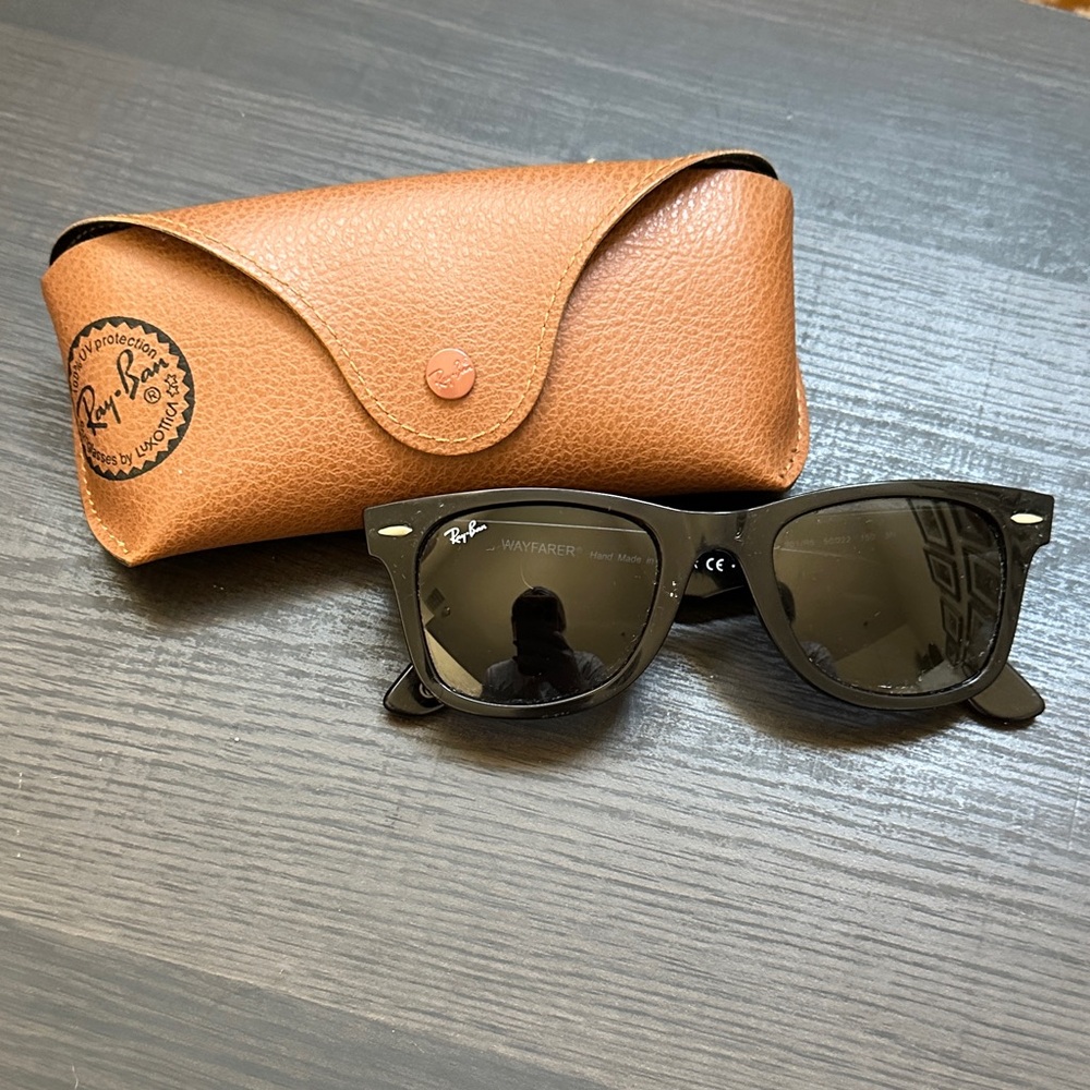 Ray-Ban Black Sunglasses with Case